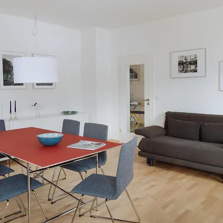 Gute Laune アパート